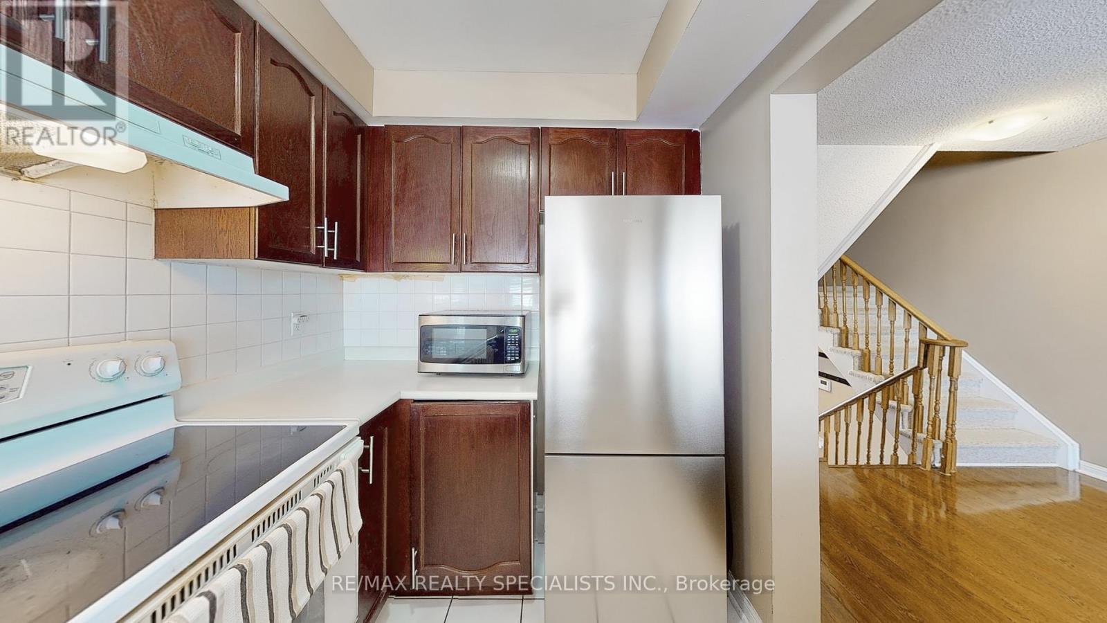 19 - 2 Clay Brick Court, Brampton, Ontario  L6V 4M7 - Photo 10 - W13424192