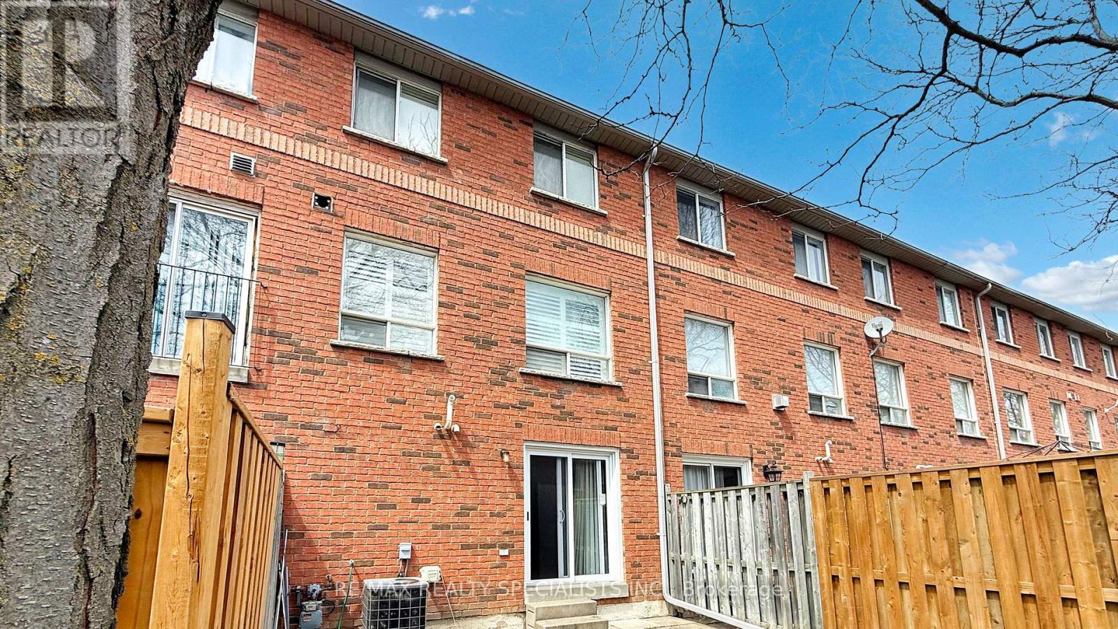 19 - 2 Clay Brick Court, Brampton, Ontario  L6V 4M7 - Photo 33 - W13424192