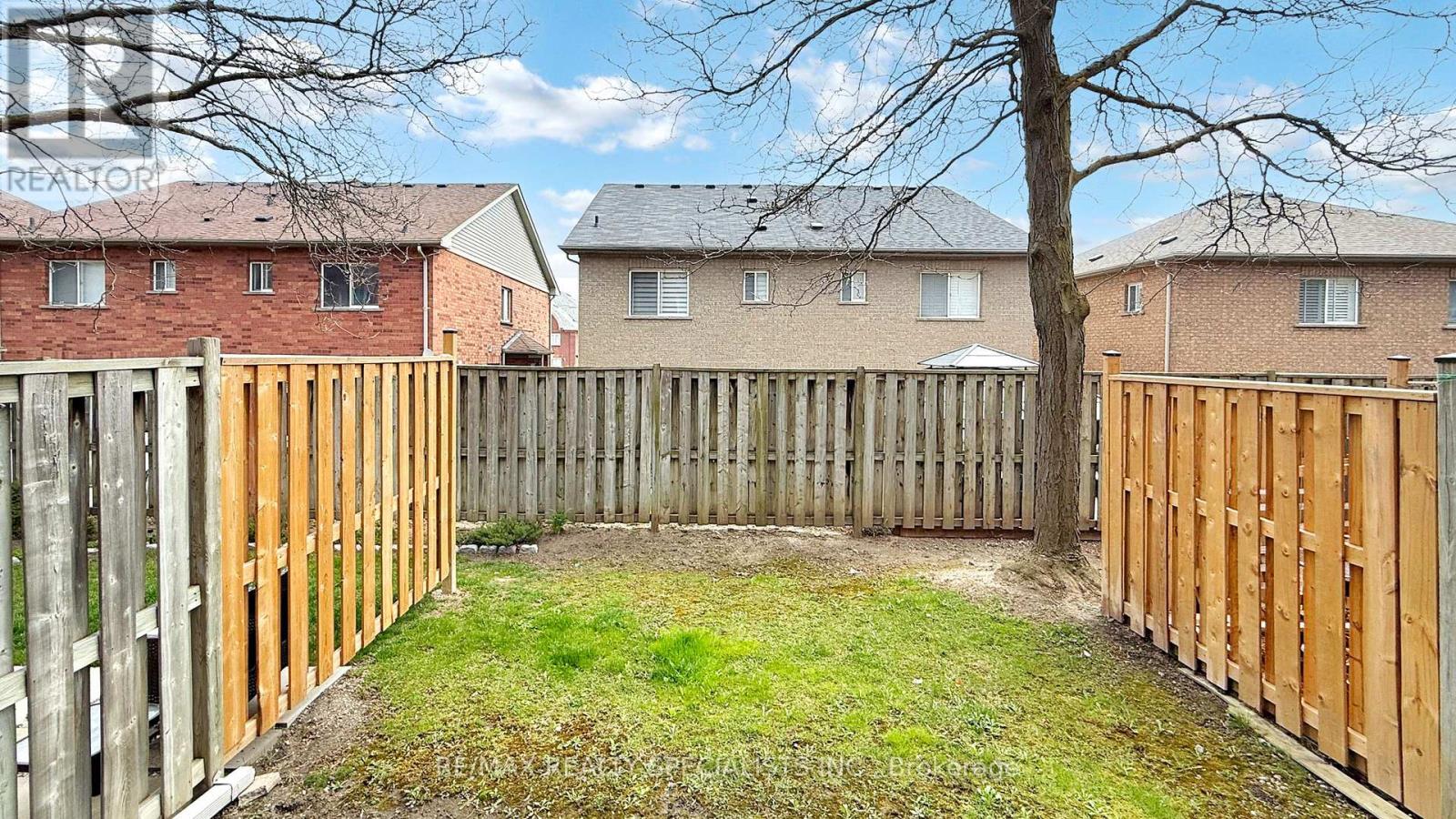 19 - 2 Clay Brick Court, Brampton, Ontario  L6V 4M7 - Photo 34 - W13424192