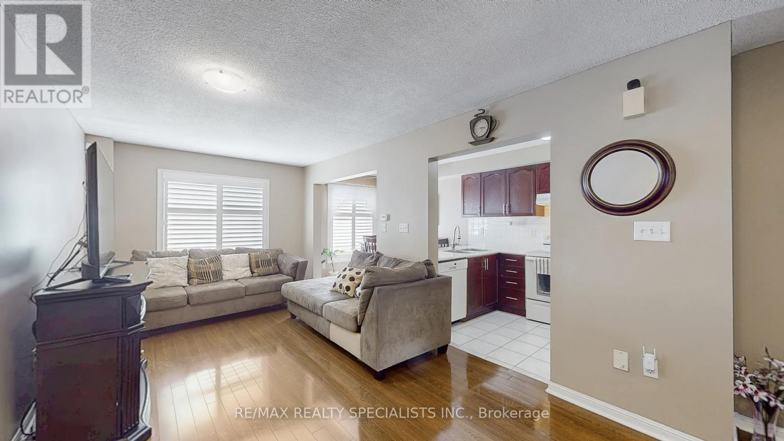 19 - 2 Clay Brick Court, Brampton, Ontario  L6V 4M7 - Photo 7 - W13424192