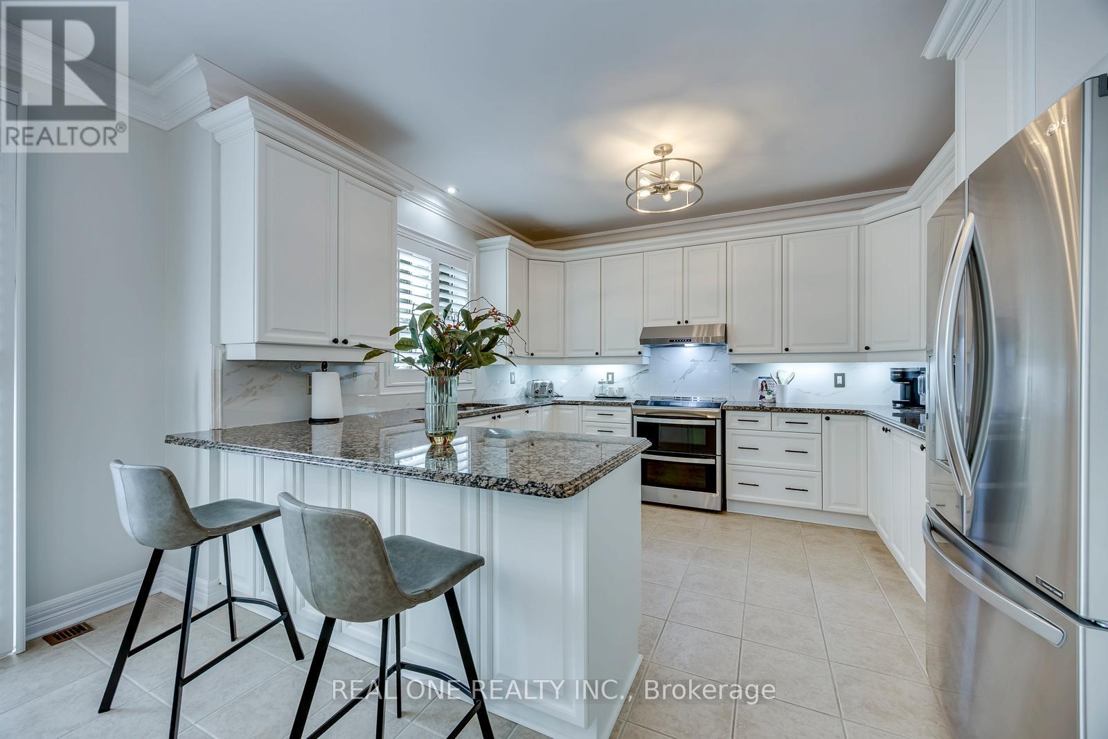 1517 Craigleith Road, Oakville, Ontario L6H 7W3 - Photo 13 - W13424220
