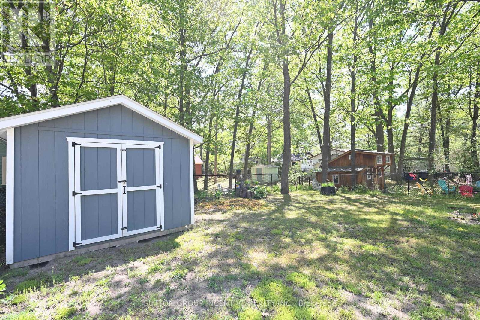 79 23rd Street N, Wasaga Beach, Ontario  L9Z 2G4 - Photo 22 - S13422336
