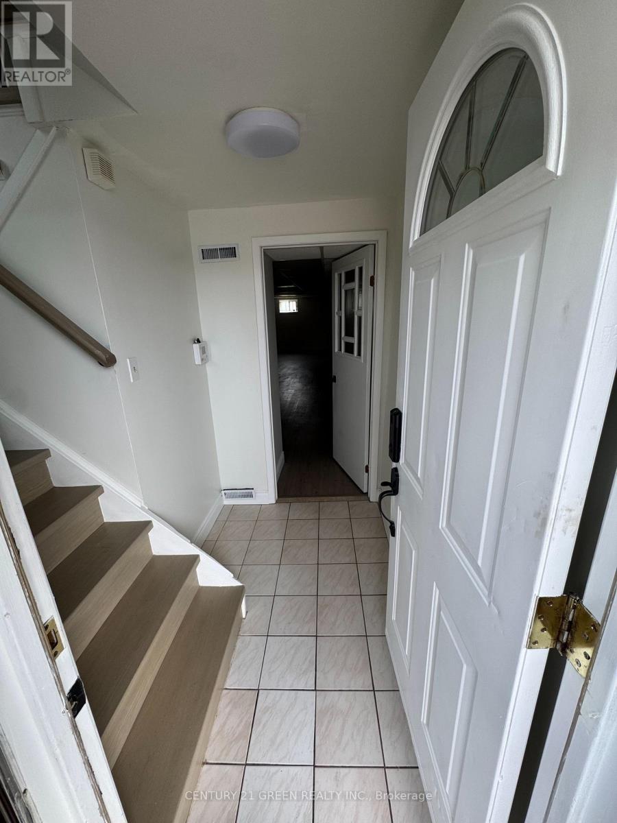 3032 Morning Star Drive, Mississauga, Ontario  L4T 1X2 - Photo 16 - W13412834