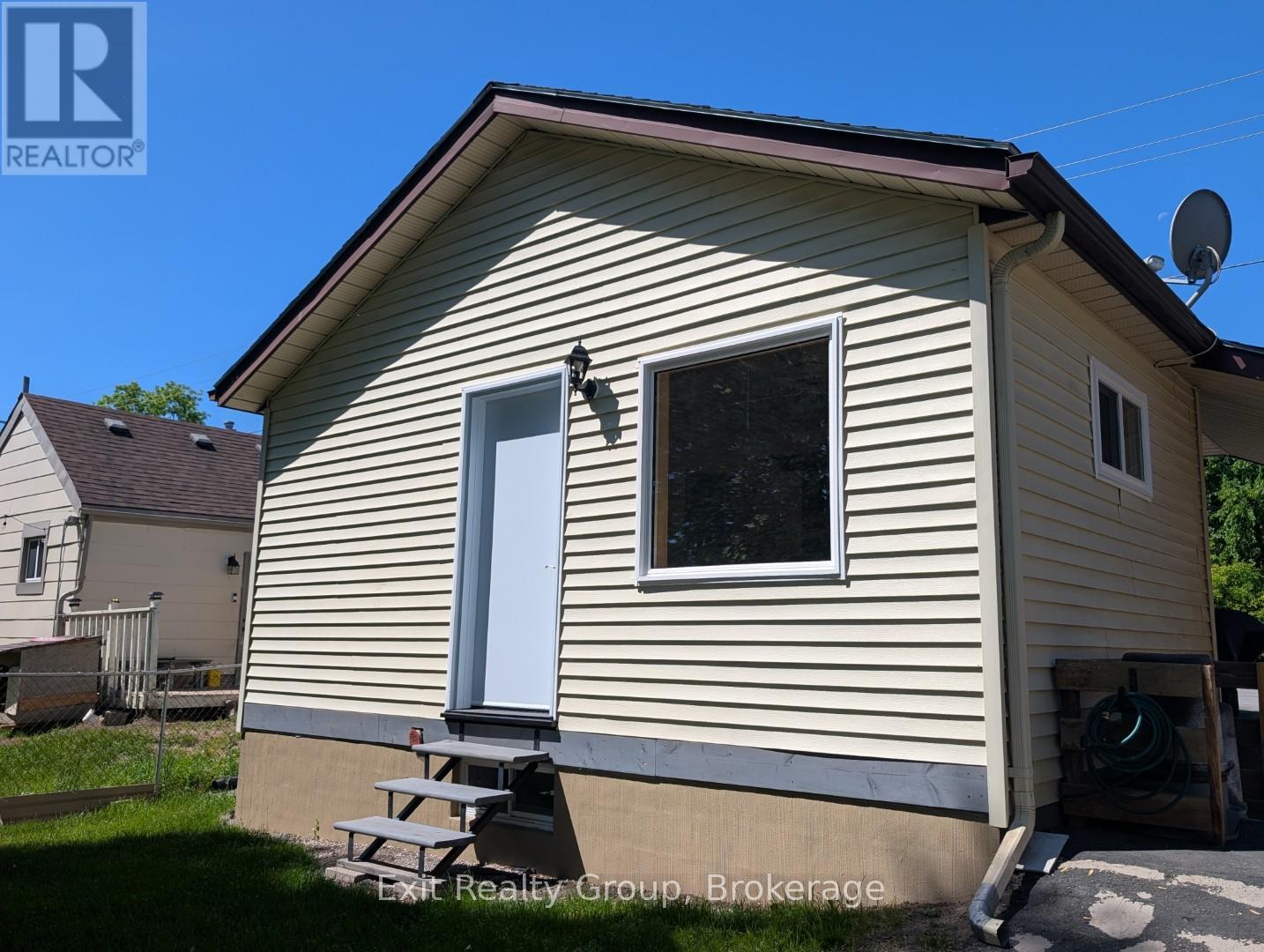 77 Frank Street, Belleville, Ontario  K8P 3V5 - Photo 5 - X13424334