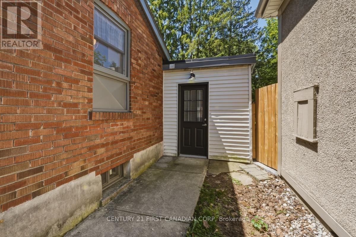 867 Colborne Street, London East, Ontario  N6A 4A1 - Photo 6 - X13424446