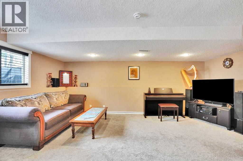 921 Arbour Lake Road Nw, Calgary, Alberta  T3G 4S9 - Photo 34 - A2316489