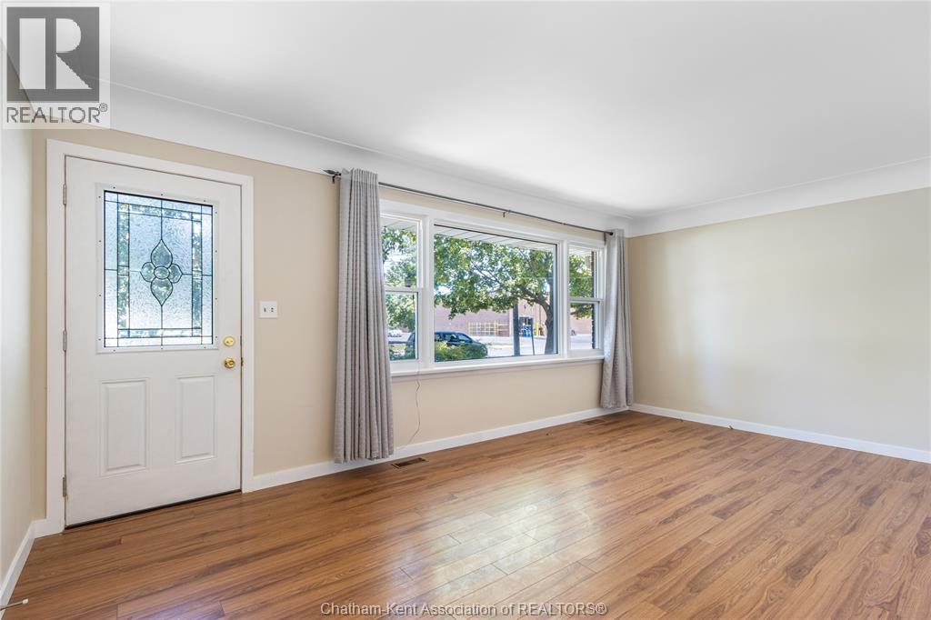 24 Galbraith Street, Chatham, Ontario  N7L 3X7 - Photo 7 - 26013566