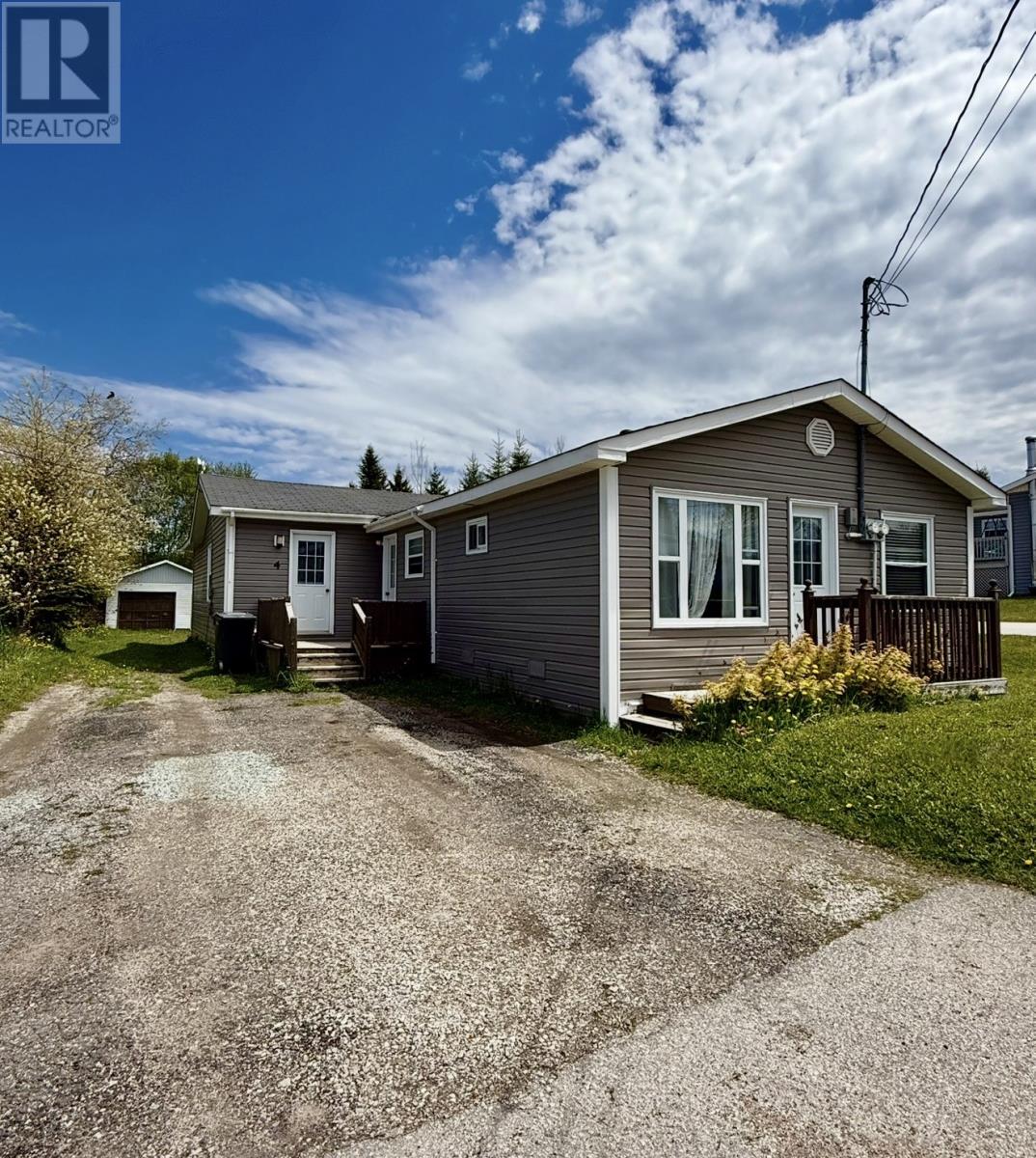4 Sixth Avenue, Deer Lake, Newfoundland & Labrador
