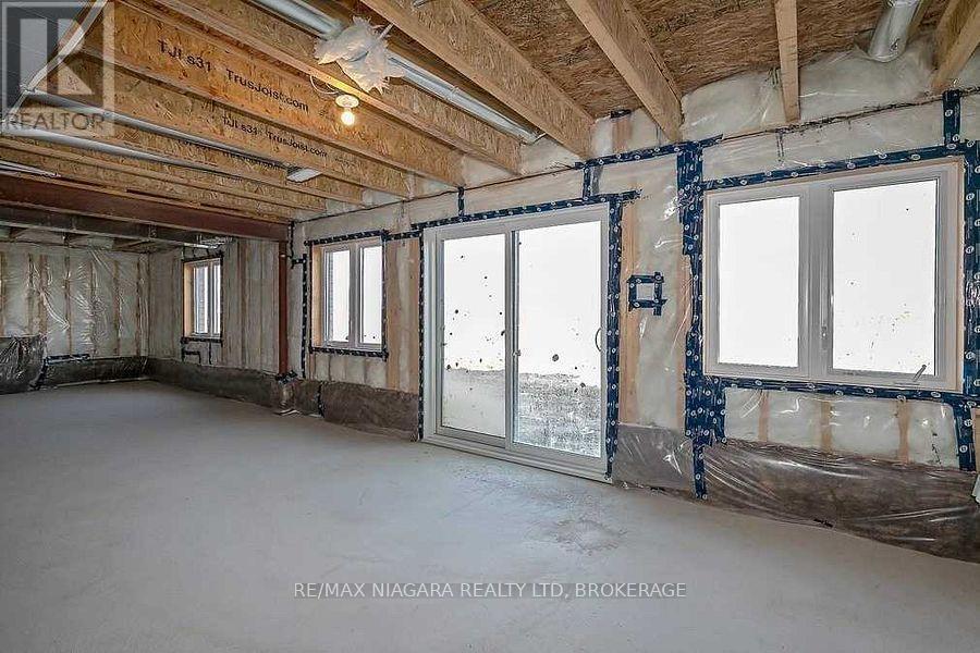 10 Explorer Way, Thorold, Ontario  L2V 0K1 - Photo 14 - X13424352