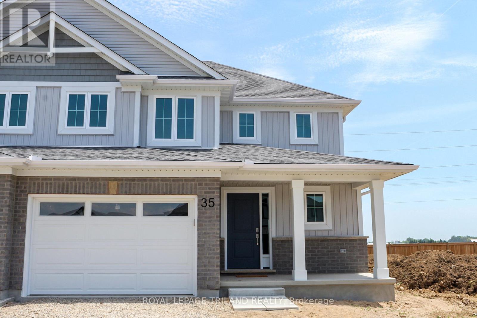 35 HARROW LANE, St. Thomas, Ontario