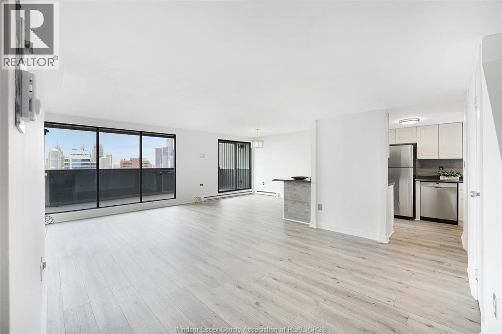 380 Pelissier Unit# 1608, Windsor, Ontario  N9A 6V7 - Photo 4 - 26013658