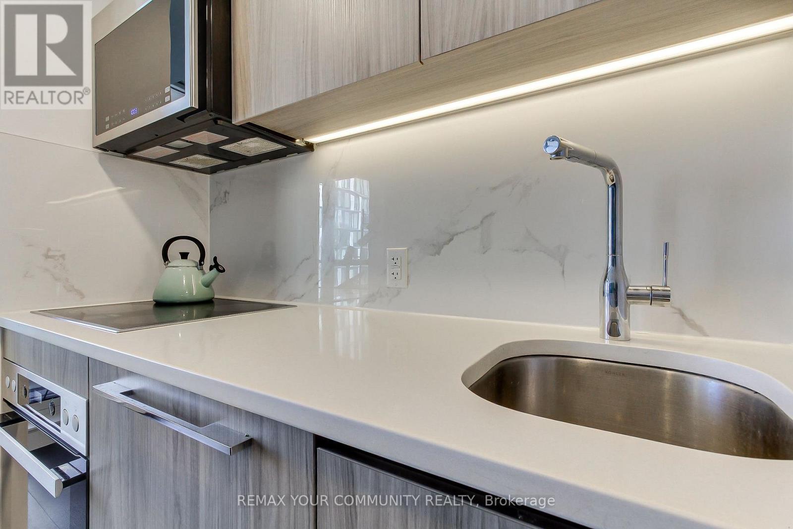 2809 - 38 Widmer Street, Toronto, Ontario  M5V 0P7 - Photo 11 - C13424308