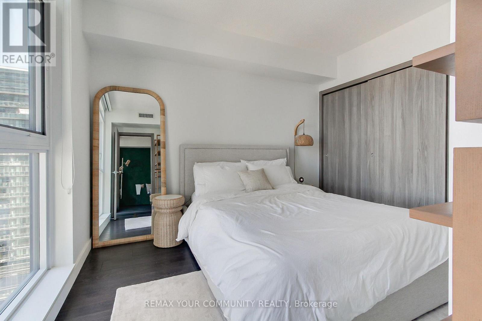 2809 - 38 Widmer Street, Toronto, Ontario  M5V 0P7 - Photo 18 - C13424308