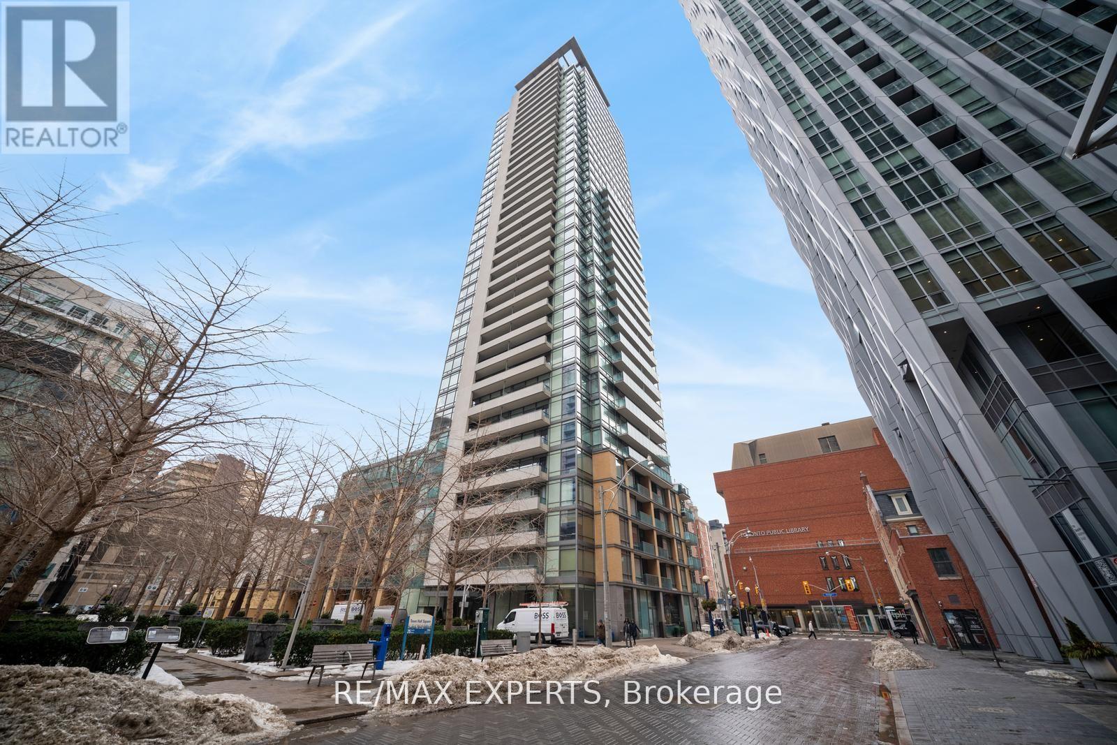 903 - 18 YORKVILLE AVENUE S, Toronto, Ontario