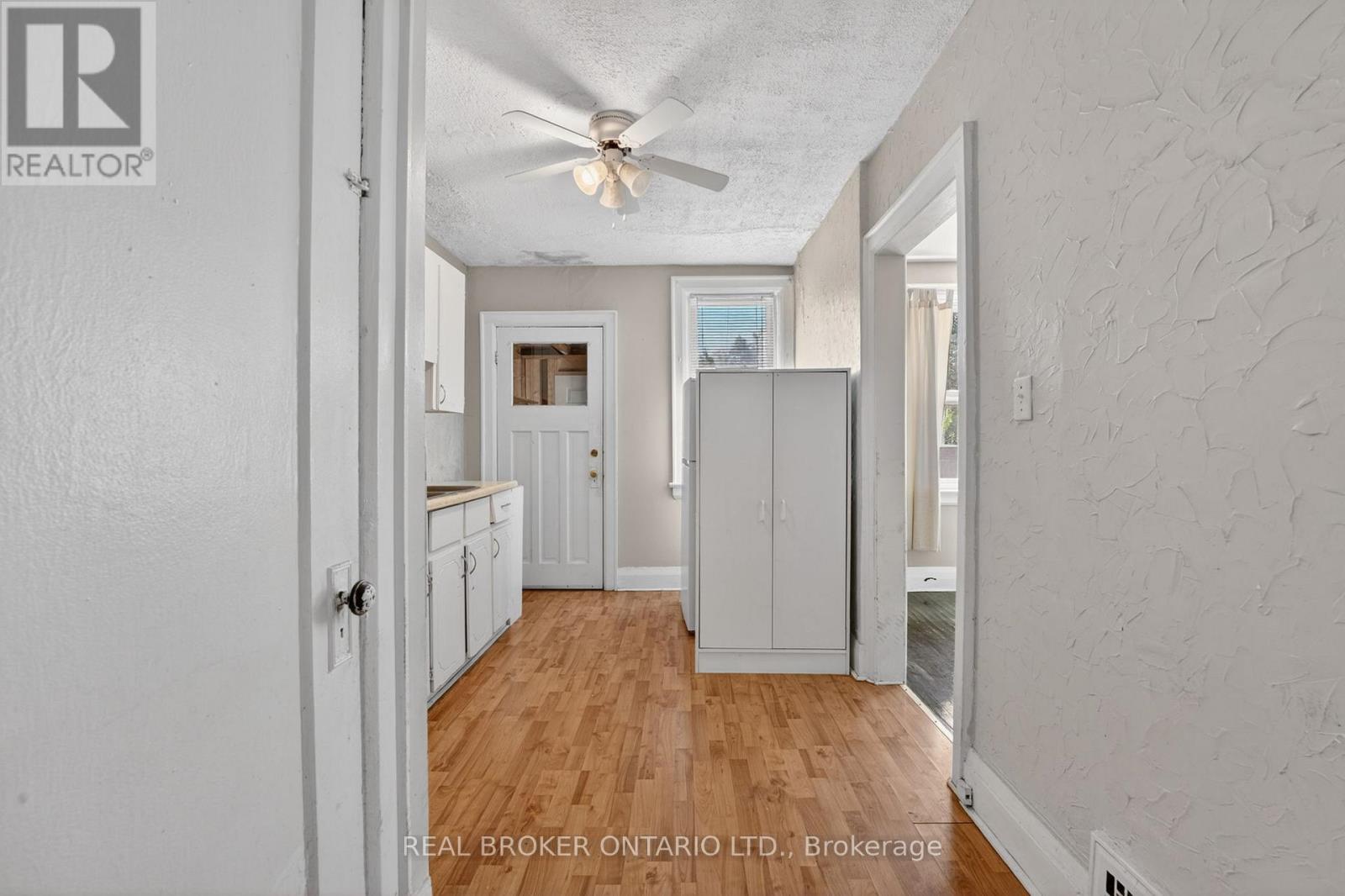 271 Manor Road E, Toronto, Ontario  M4S 1S3 - Photo 18 - C13424442