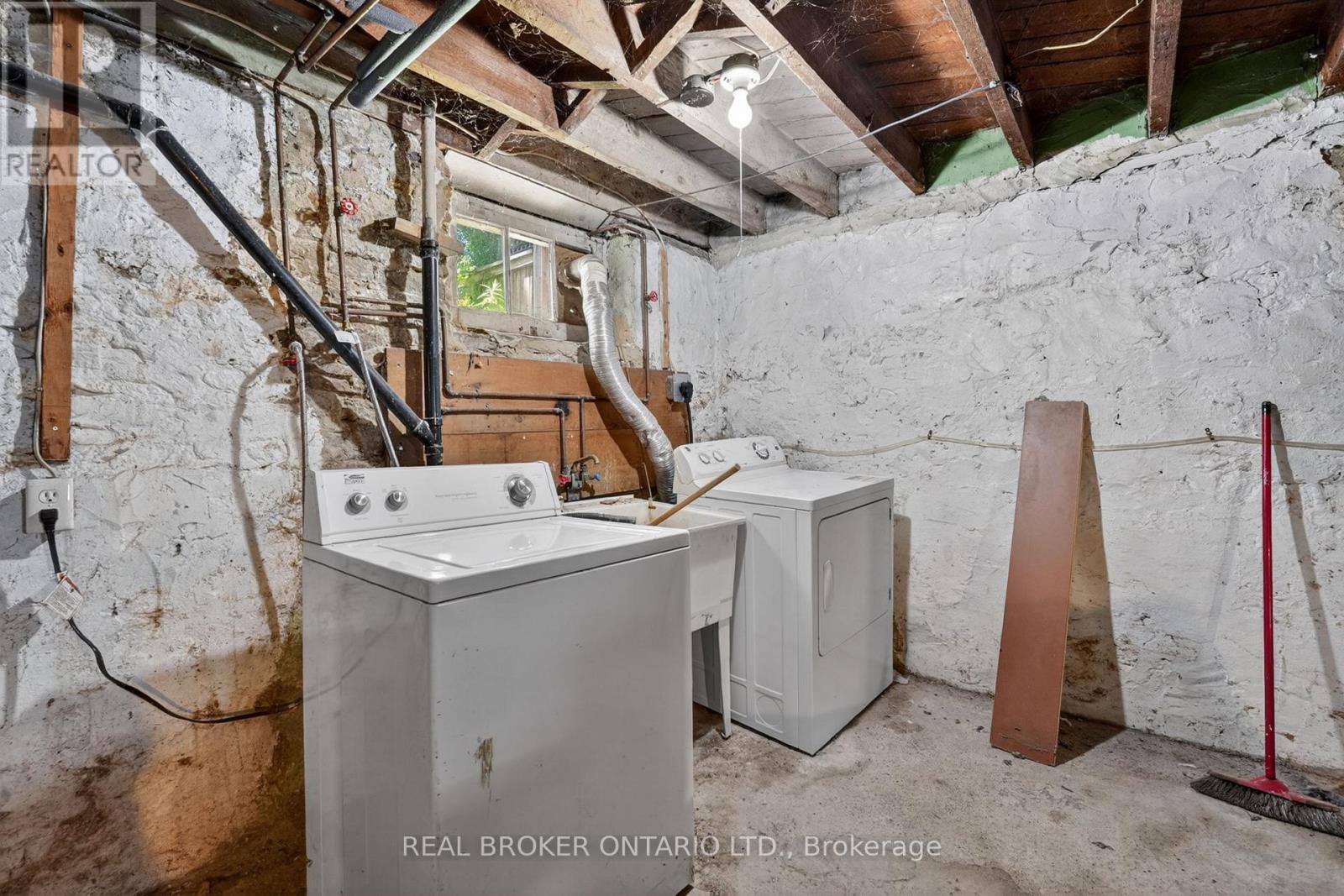 271 Manor Road E, Toronto, Ontario  M4S 1S3 - Photo 37 - C13424442
