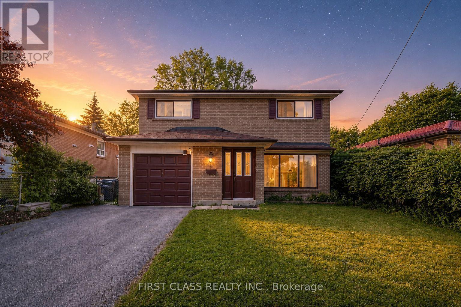 66 SONMORE DRIVE, Toronto, Ontario