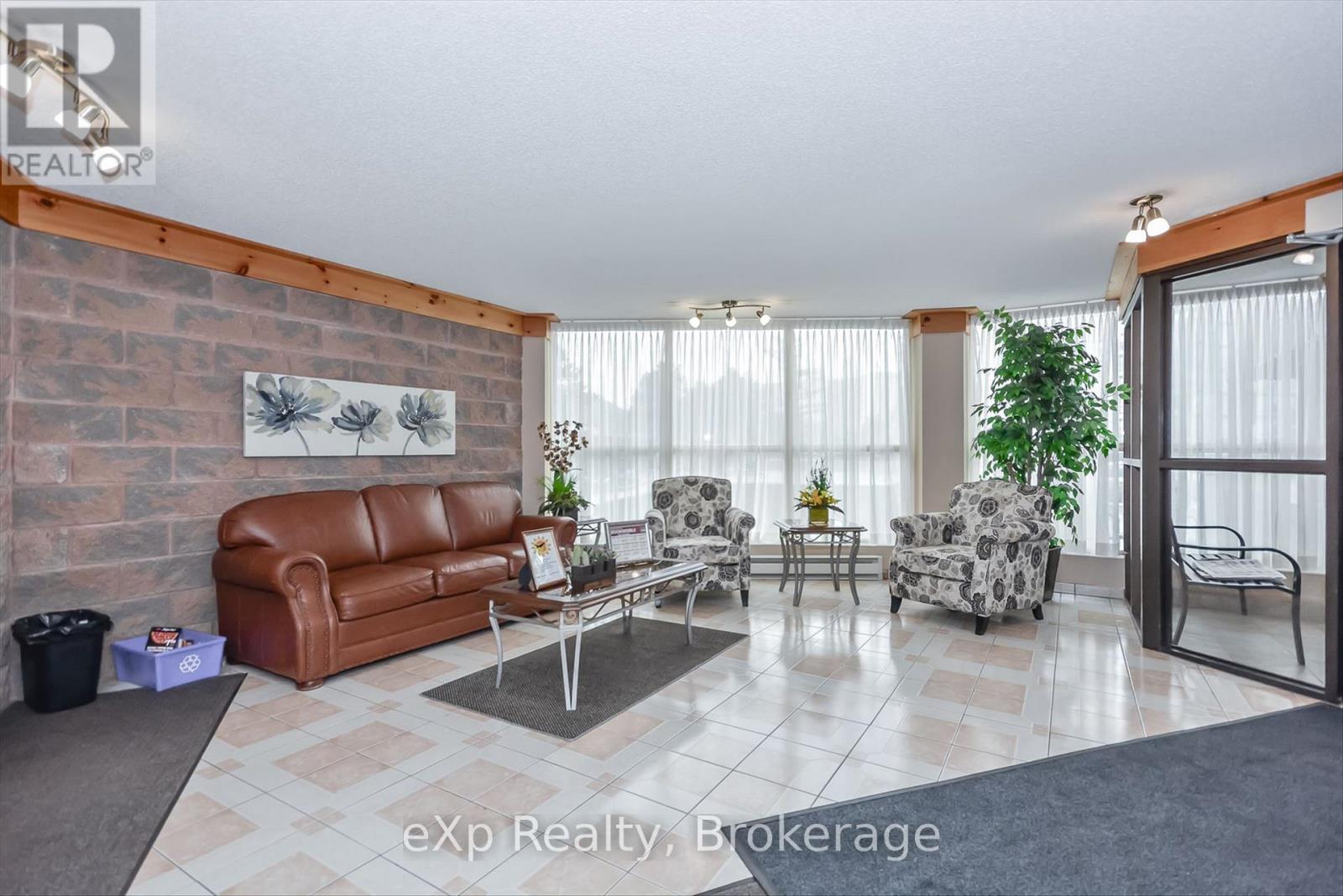 602 - 24 Marilyn Drive, Guelph (Riverside Park), Ontario  N1H 8E9 - Photo 39 - X13424366
