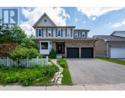 11 THRUSHWOOD DRIVE, Barrie, Ontario