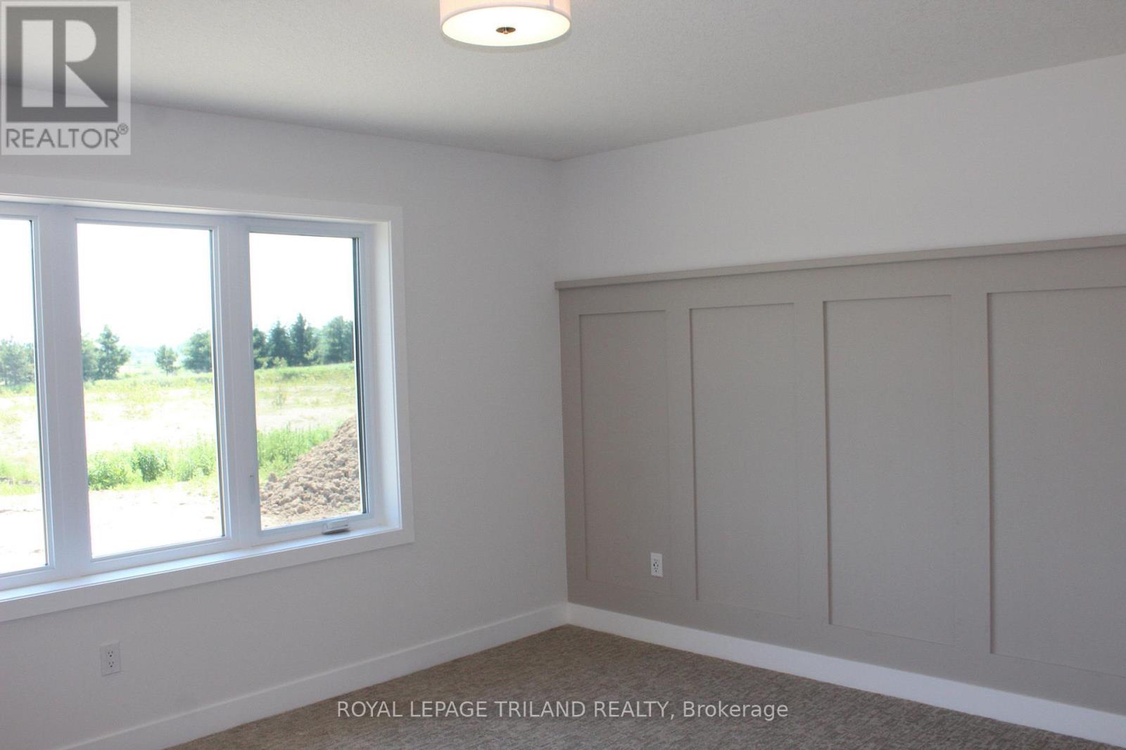 95 Styles Drive, St. Thomas, Ontario  N5R 0N8 - Photo 8 - X12991402