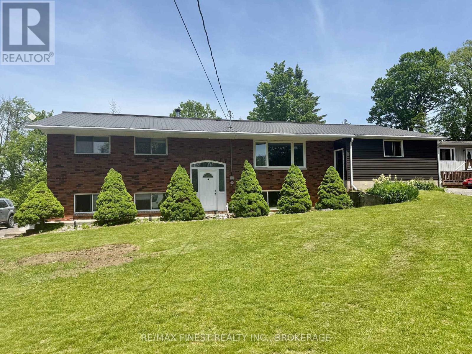 4333 Maple Drive, Frontenac, Ontario  K0H 2W0 - Photo 1 - X13424342