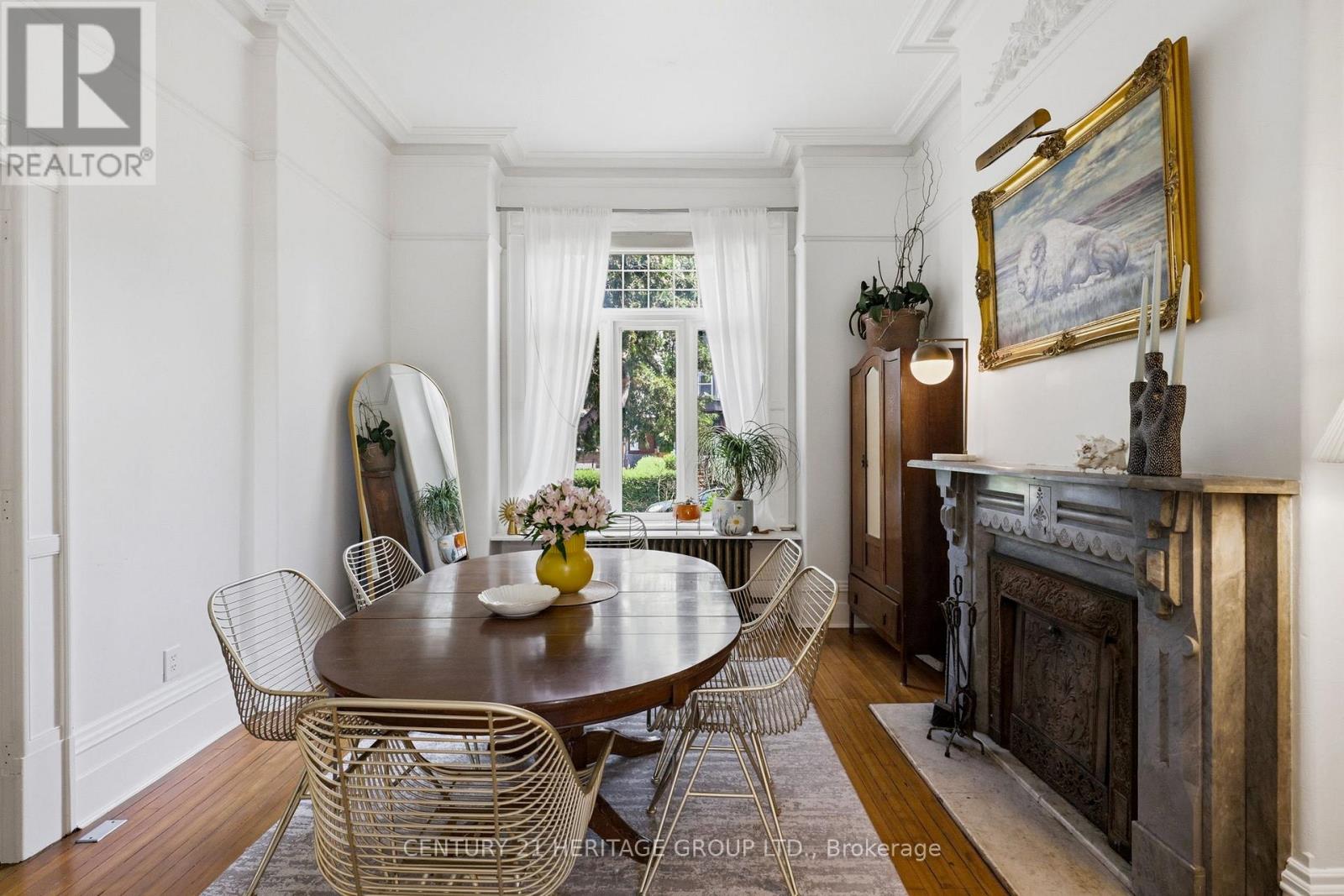 324 Delaware Avenue, Toronto, Ontario  M6H 2T8 - Photo 6 - W13424394