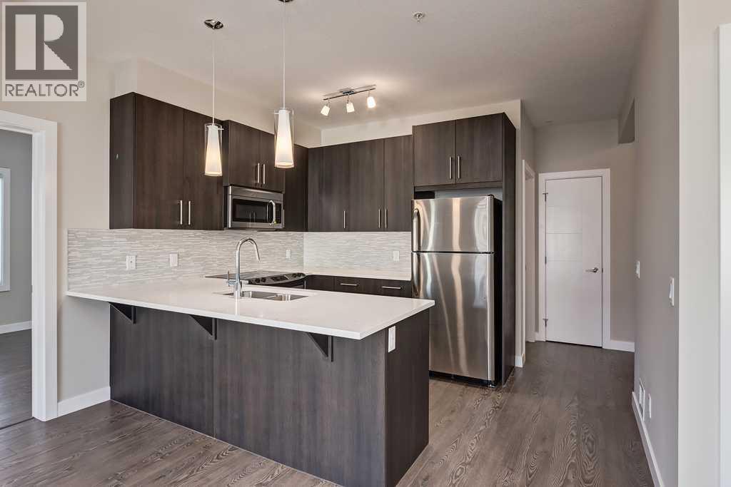 201, 4 Sage Hill Terrace NW, Calgary, Alberta  T3R 0W4 - Photo 3 - A2312301