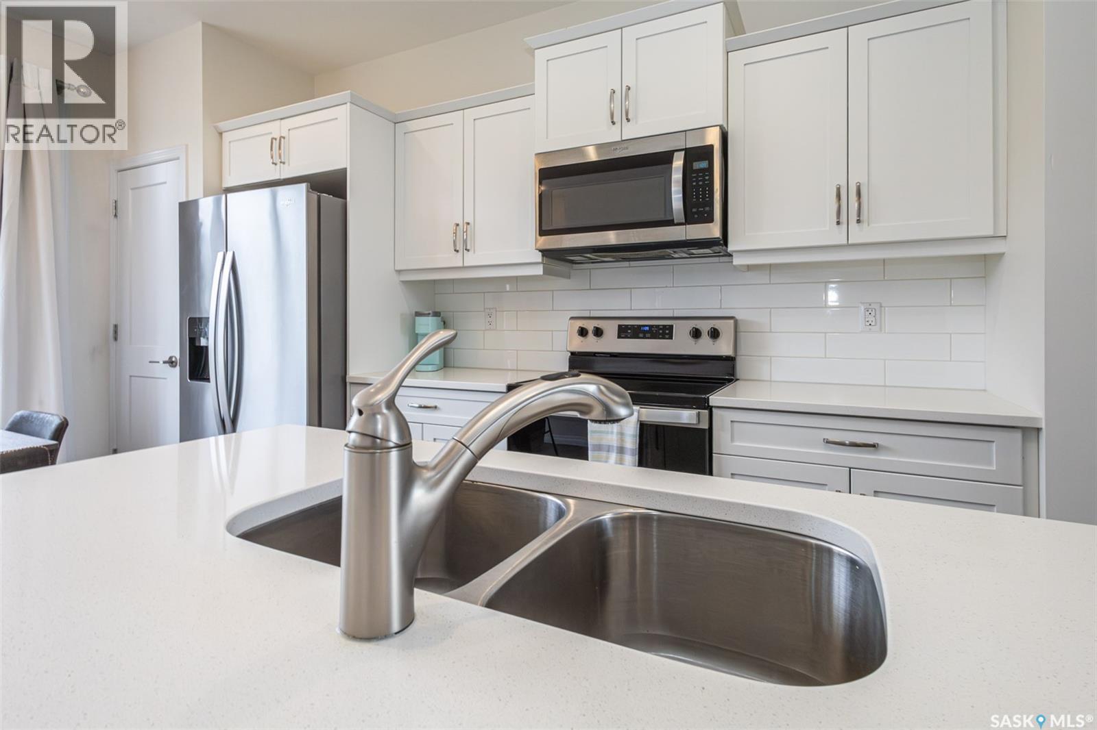 361 Brighton Boulevard, Saskatoon, Saskatchewan  S7V 0R4 - Photo 9 - SK038887