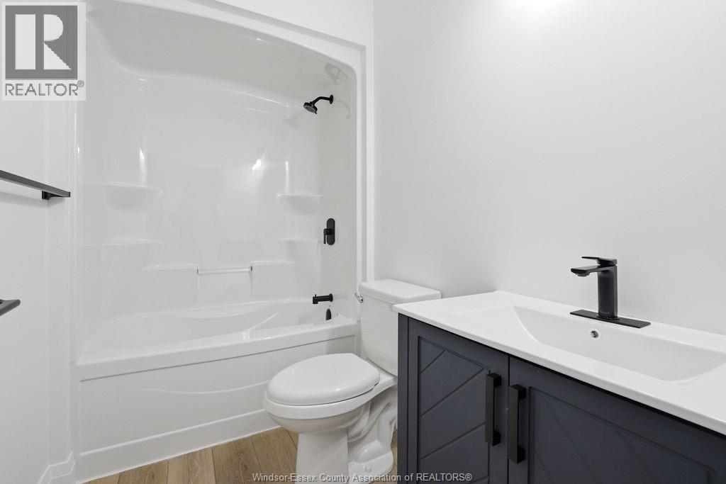 133 Laird Avenue Unit# 203, Essex, Ontario  N8M 1S4 - Photo 16 - 26013661