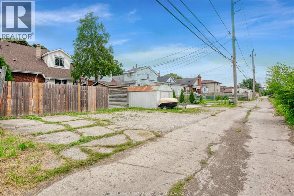 1453 Marentette Unit# Upper, Windsor, Ontario  N8X 4E2 - Photo 4 - 26013660