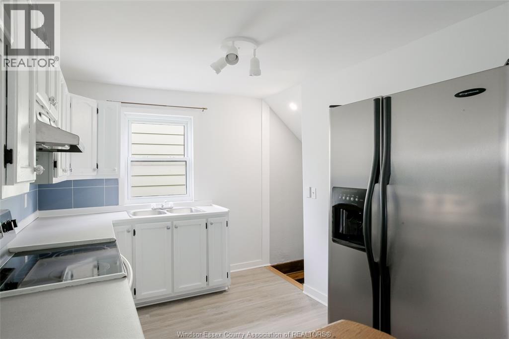 1453 Marentette Unit# Upper, Windsor, Ontario  N8X 4E2 - Photo 8 - 26013660