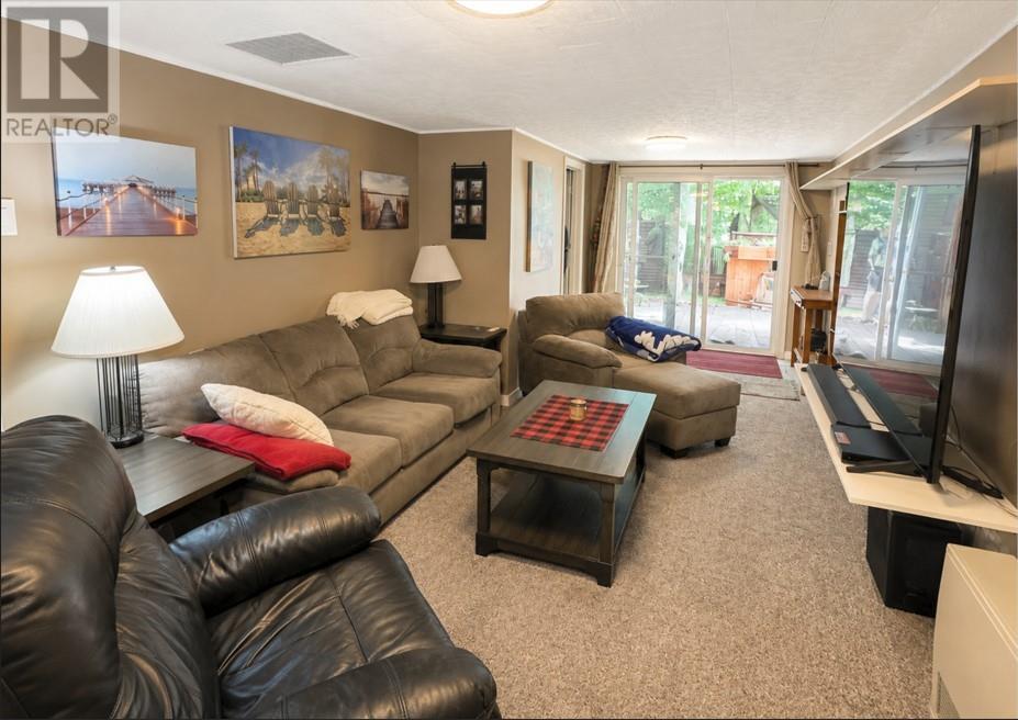 5 Feltz Road, Elliot Lake, Ontario  P5A 3P8 - Photo 13 - 2128422