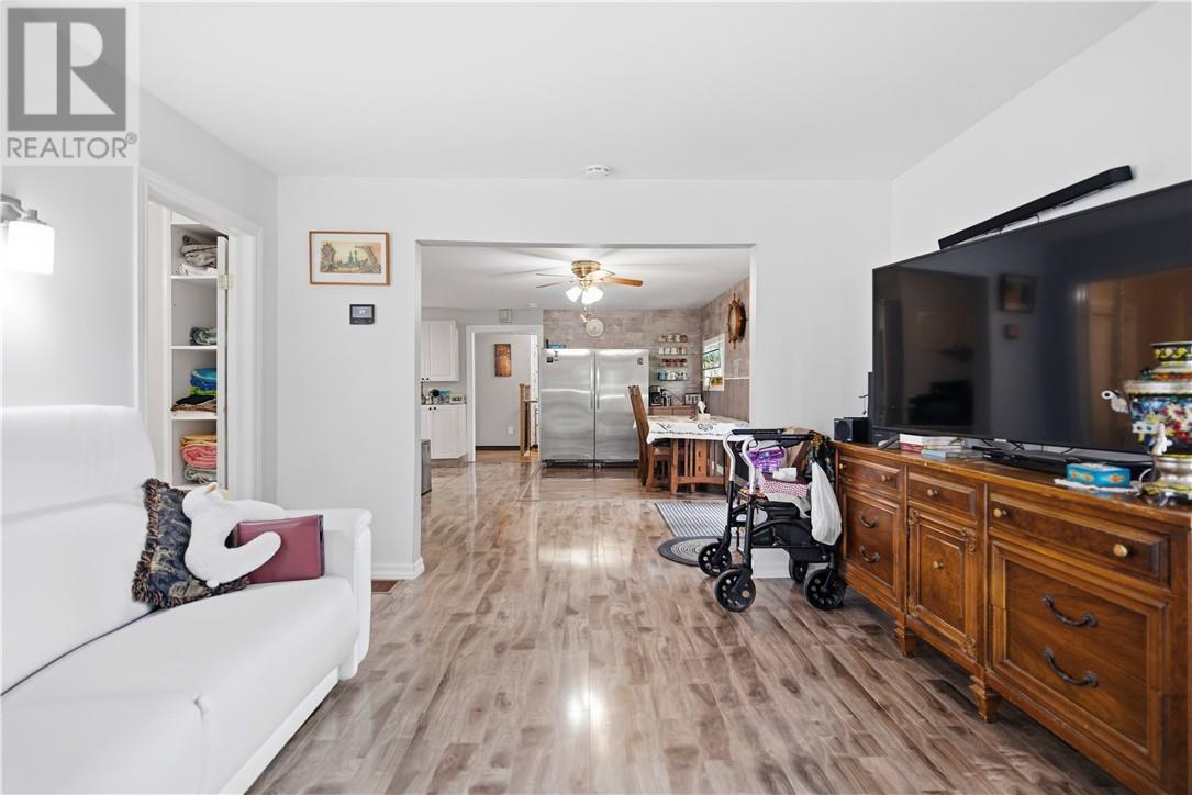 20 Balfour Street, Markstay-Warren, Ontario  P0M 2N0 - Photo 5 - 2128455