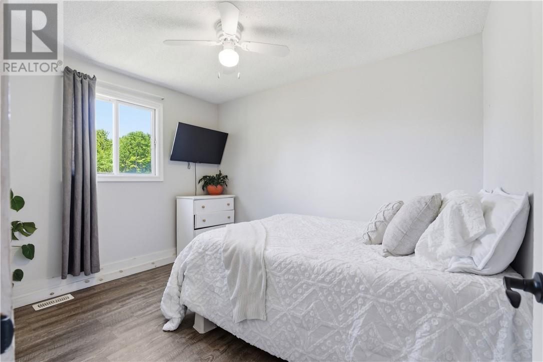 645 Main Street, Lively, Ontario  P3Y 1M6 - Photo 12 - 2128435
