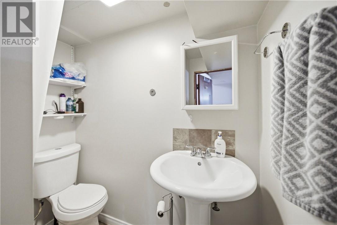 645 Main Street, Lively, Ontario  P3Y 1M6 - Photo 21 - 2128435