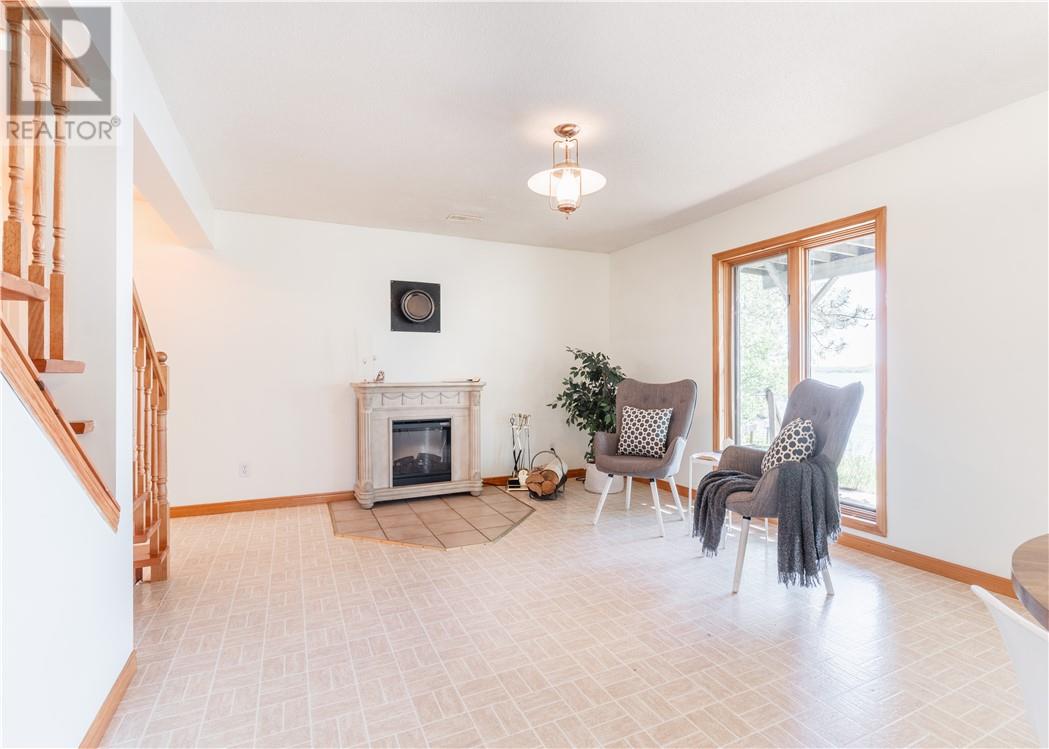 3906 Del Street, Chelmsford, Ontario  P0M 1L0 - Photo 19 - 2128327