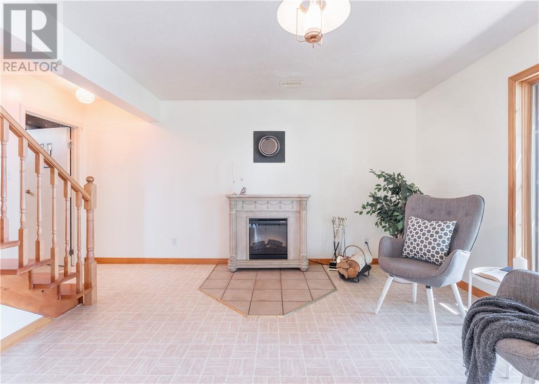 3906 Del Street, Chelmsford, Ontario  P0M 1L0 - Photo 20 - 2128327