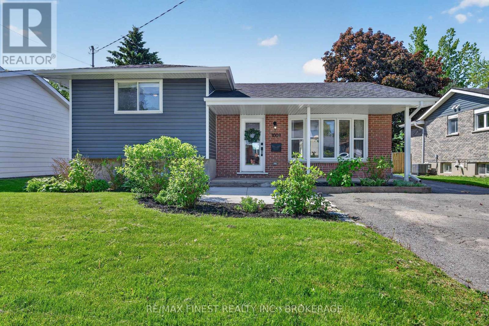 1009 Wise Street, Kingston, Ontario  K7P 2V9 - Photo 1 - X13424714