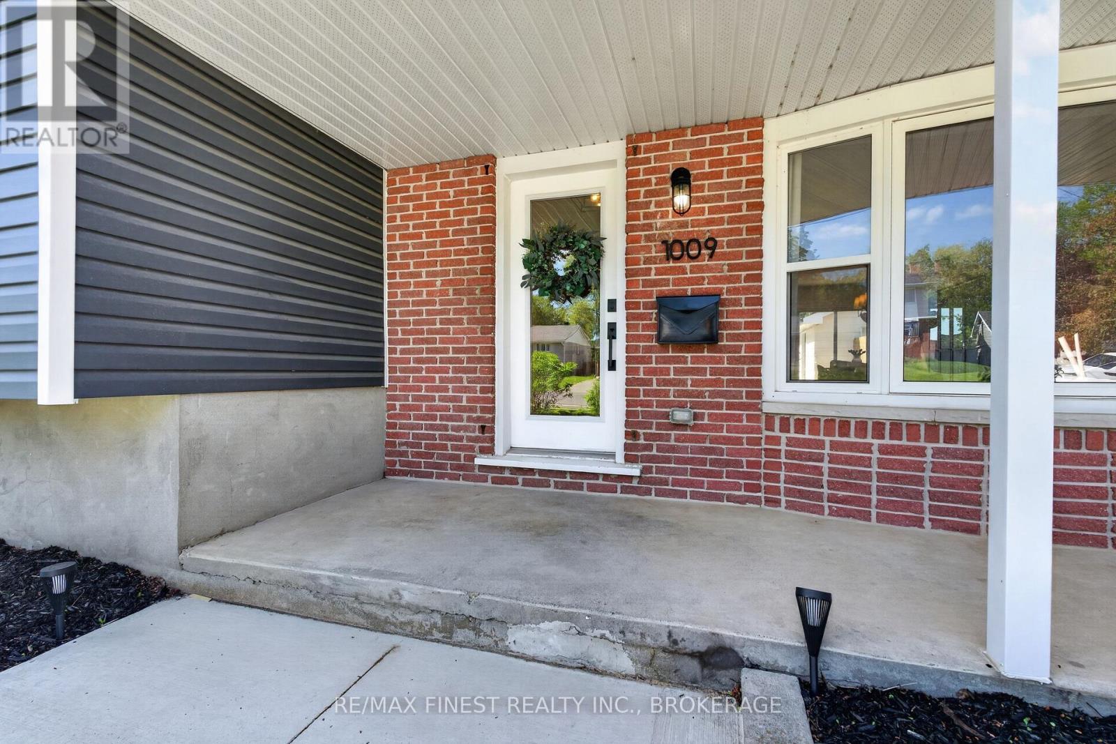 1009 Wise Street, Kingston, Ontario  K7P 2V9 - Photo 3 - X13424714