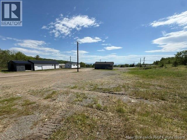 424 Darlington Drive, Dalhousie, New Brunswick  E8C 1M8 - Photo 6 - NB141234