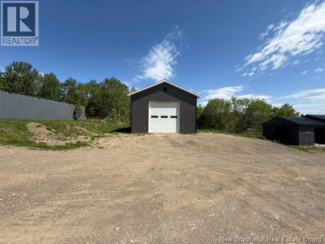 424 Darlington Drive, Dalhousie, New Brunswick  E8C 1M8 - Photo 8 - NB141234