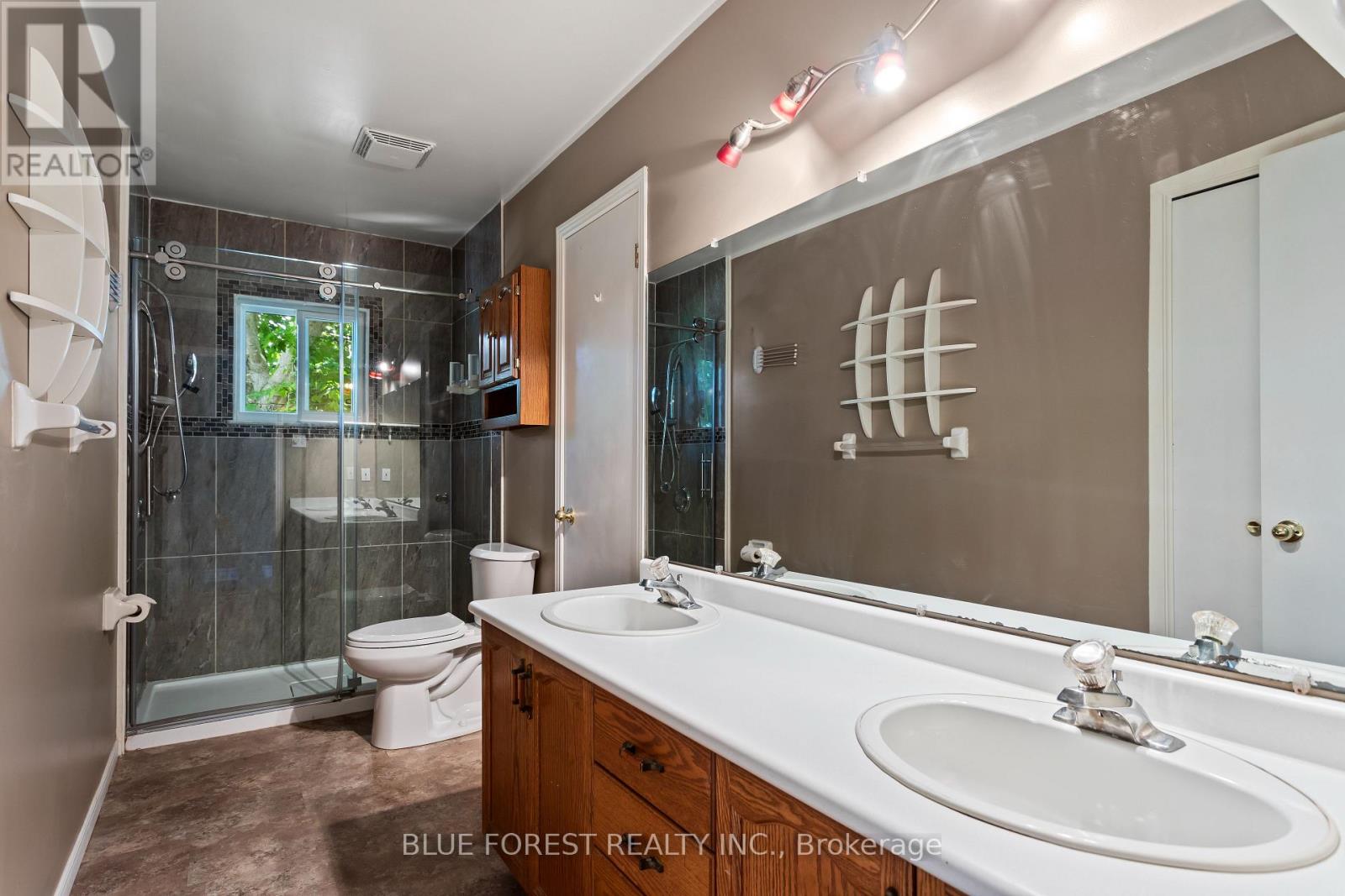 30 Gerald Crescent, London South, Ontario  N5Z 5A4 - Photo 19 - X13424630