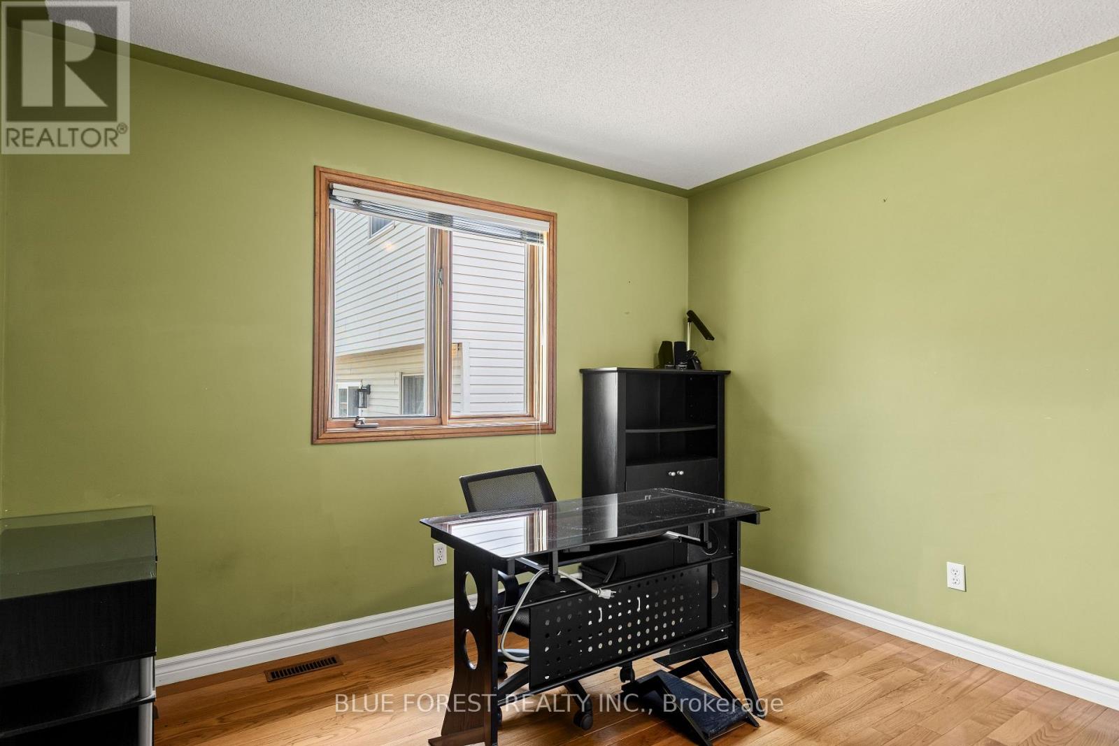 30 Gerald Crescent, London South, Ontario  N5Z 5A4 - Photo 24 - X13424630