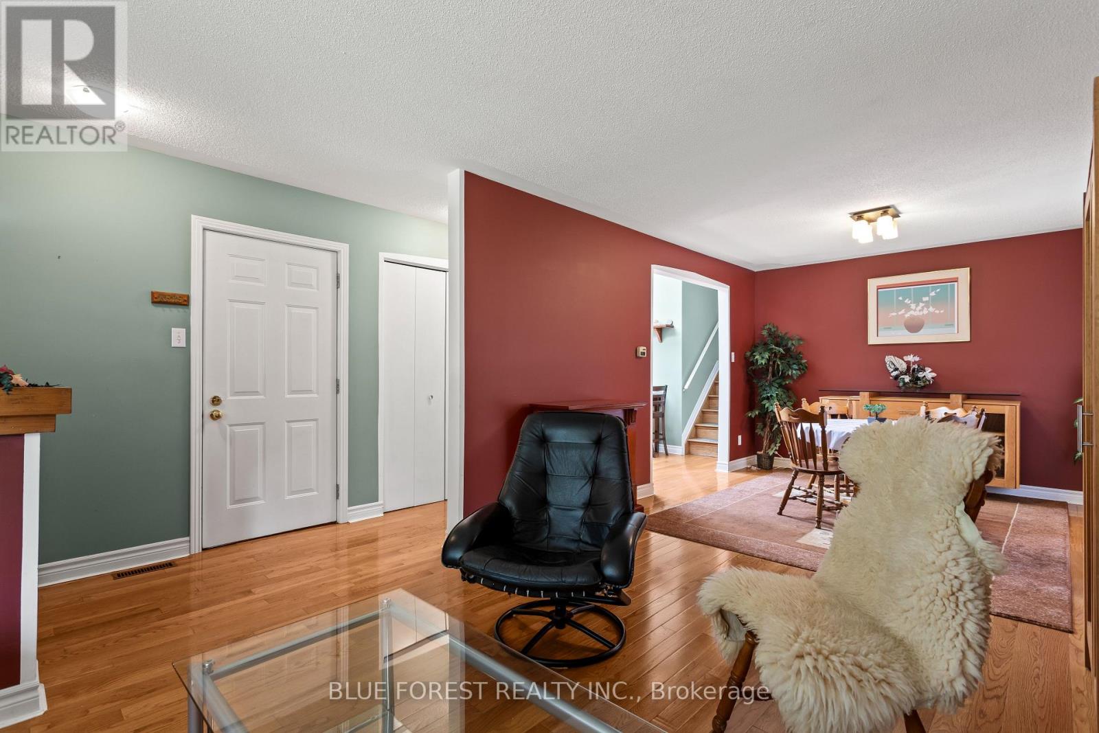 30 Gerald Crescent, London South, Ontario  N5Z 5A4 - Photo 9 - X13424630