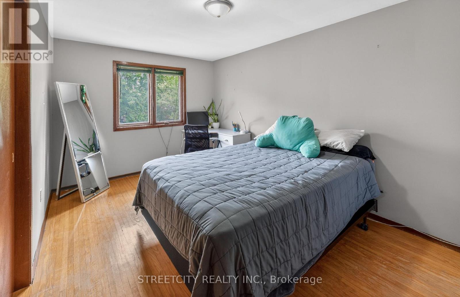 5 Mc Larty Drive, St. Thomas, Ontario  N5R 5J7 - Photo 15 - X13424736