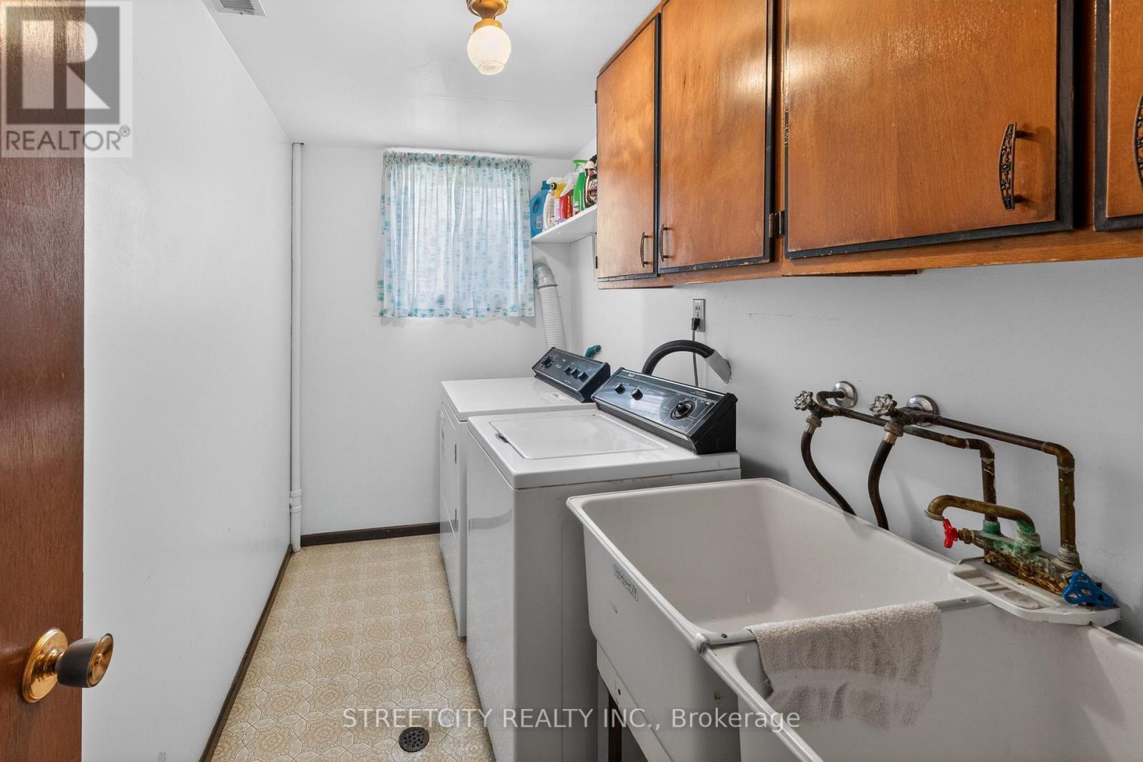 5 Mc Larty Drive, St. Thomas, Ontario  N5R 5J7 - Photo 21 - X13424736
