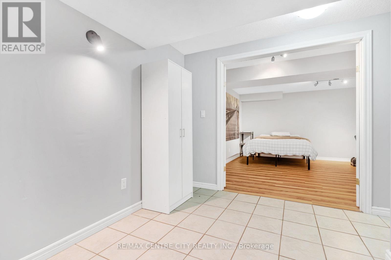 67 Ralgreen Crescent, Kitchener, Ontario  N2M 1V1 - Photo 19 - X13424808