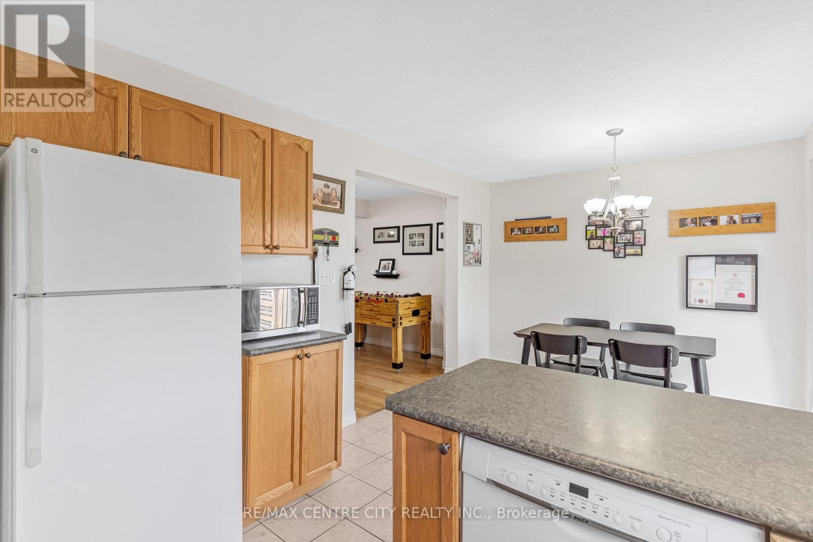 67 Ralgreen Crescent, Kitchener, Ontario  N2M 1V1 - Photo 27 - X13424808