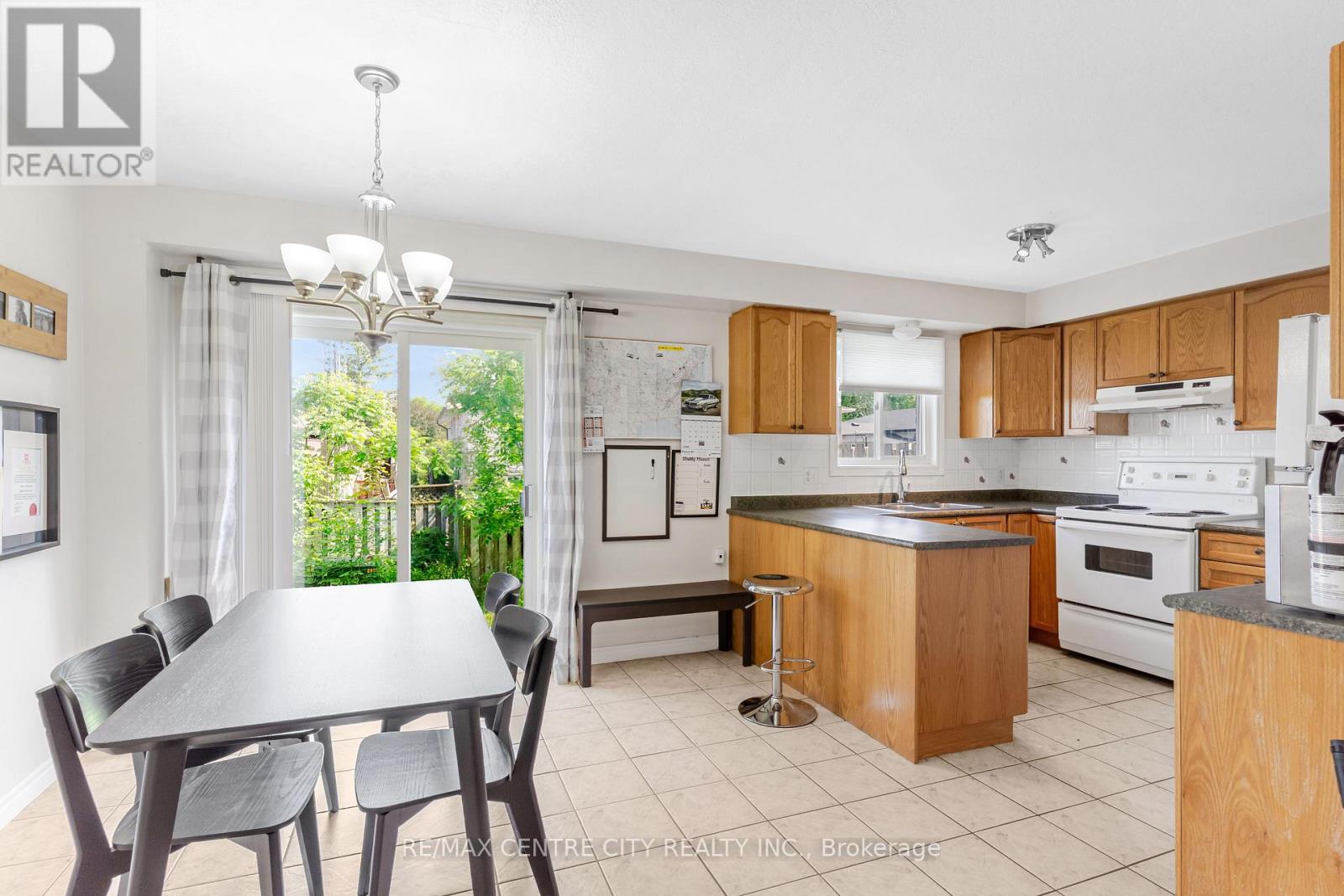 67 Ralgreen Crescent, Kitchener, Ontario  N2M 1V1 - Photo 29 - X13424808