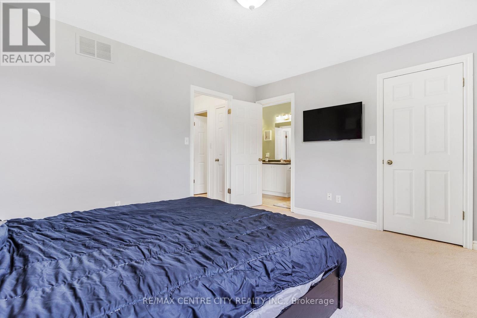 67 Ralgreen Crescent, Kitchener, Ontario  N2M 1V1 - Photo 9 - X13424808